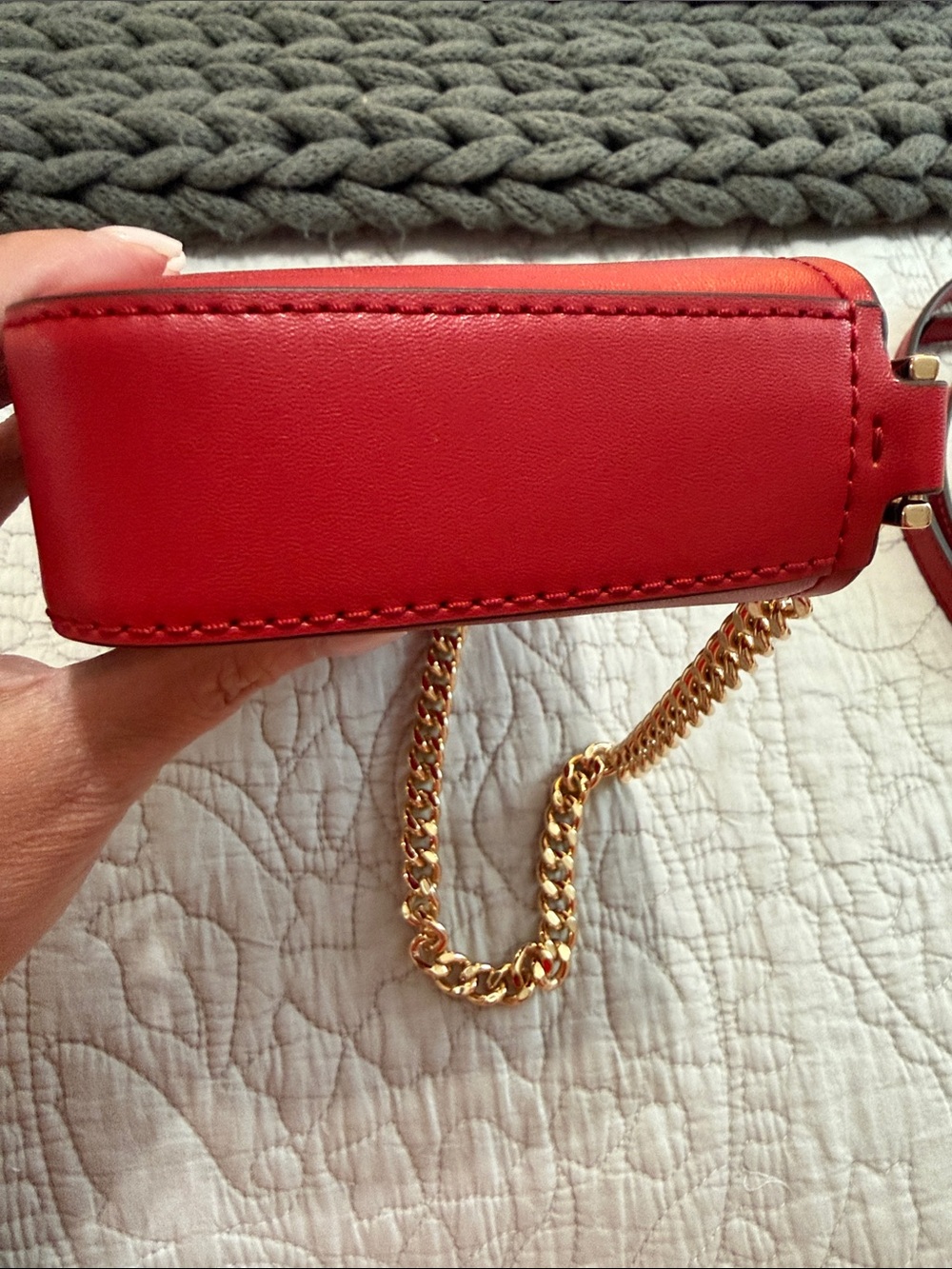 Michael Kors Red Shoulder Bag with Gold Chain Handle and Adjustable Strap - Picture 8 of 12
